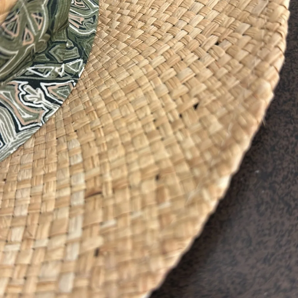 Hawaiian Headwear Straw Hat with Green Print Band & Bow